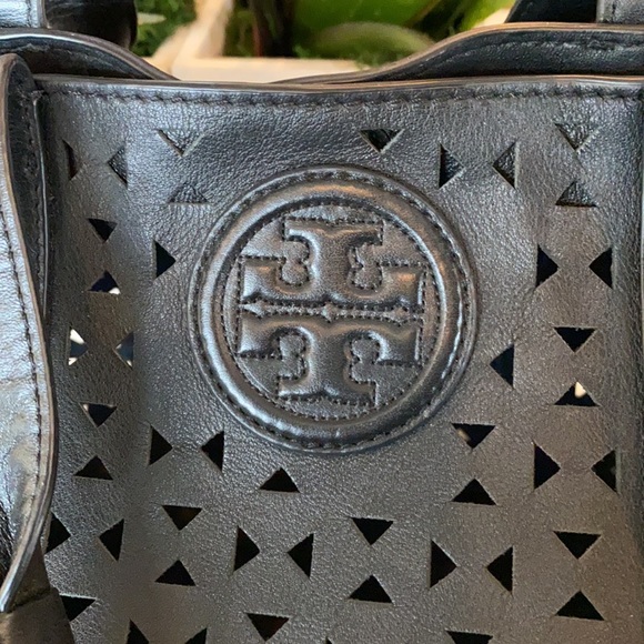 Tory Burch Monogram T Leather Laser-Cut Tote Bag - Picture 7 of 12
